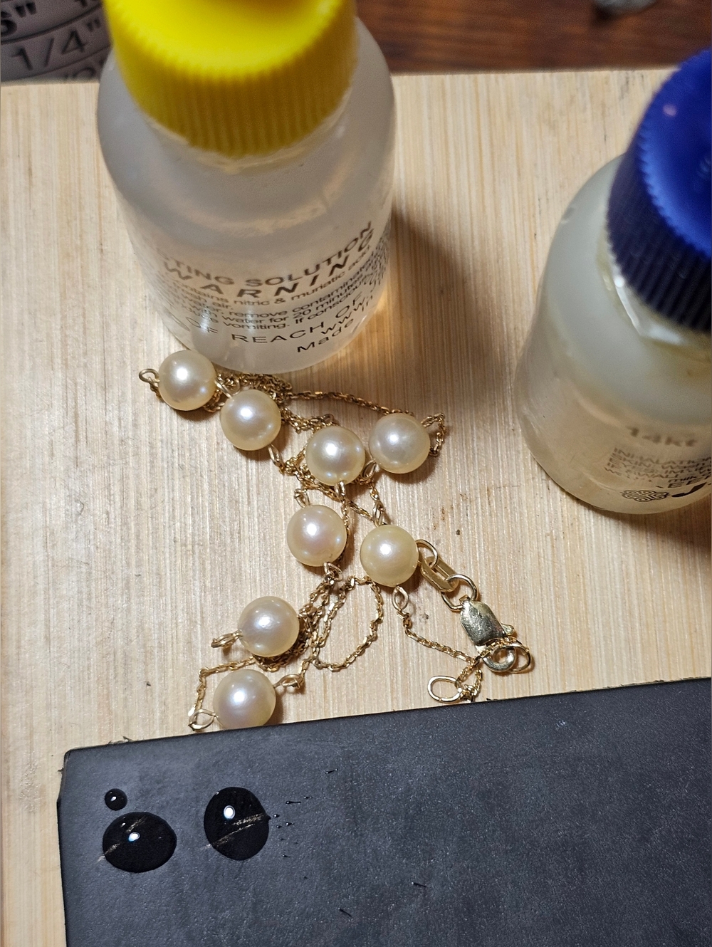 14k Yellow Gold and Pearl Station Necklace - Picture 4 of 7